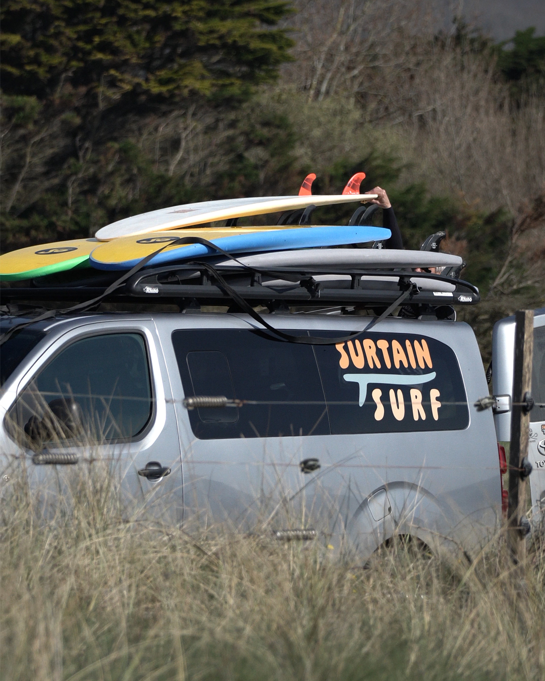 SURTAIN SURF
