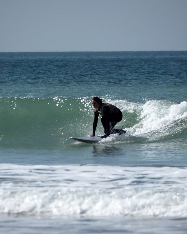 SURTAIN SURF
